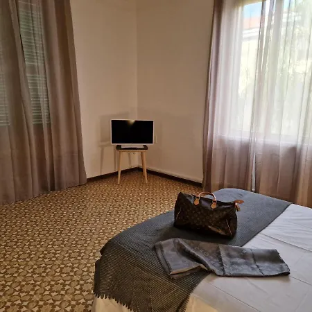 Апартаменты Frangi House