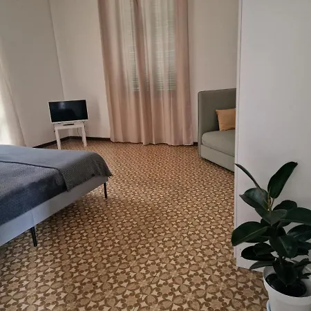 Frangi House Апартаменты