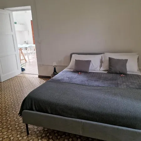 Апартаменты Frangi House *