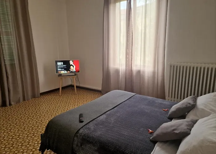 Frangi House * Πεσκάρα